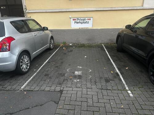 Foto - PKW-Stellplatz in zentraler Lage von Gießen zu vermieten
