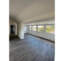 Schöne 3 Zimmer Dachgeschosswohnung in Marl zu vermieten