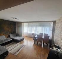 Wohnung mit Dachgeschoss zu vermieten - Windsbach