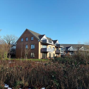 Foto - eine besondere 3-Zimmer-Wohnung mit großem Balkon 1. Etage PKW-Stellplatz