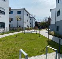 Hochwertige Wohnung 1.OG, 90qm , 3 Zimmer, Balkon, 2 TG Stellpl - Regensburg Brandlberg