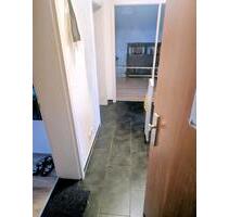 Nachmieter nur Selbstzahler zum 15.1.26 für 3,5 Zimmerwohnung - Essen Stadtbezirk III