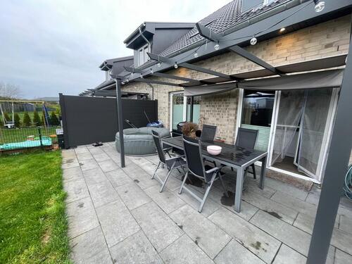 Foto - Modernes 4,0-Zimmer-Reihenmittelhaus, Birkweg 5, Wees ! Bitte bewerben Sie sich online !