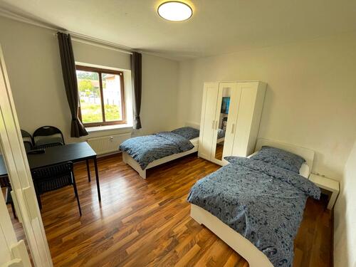 Foto - Monteurwohnung 55 Zoll TV 250 Mbit Internet Monteurzimmer