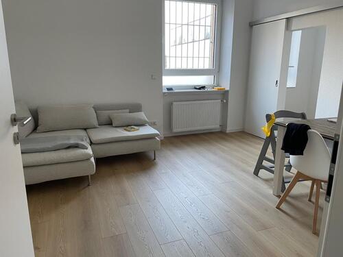 Foto - 3 Zimmer Altbauwohnung- KERNSANIERT