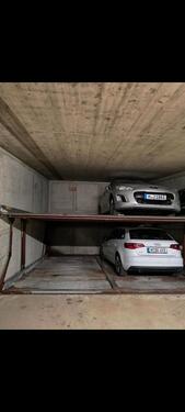 Foto - Parkplatz zur Verfügung - 60,00 EUR Miete,