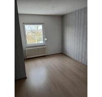 Haus mit drei Wohnungen in 32549 Bad Oeynhausen-Bergkirchen