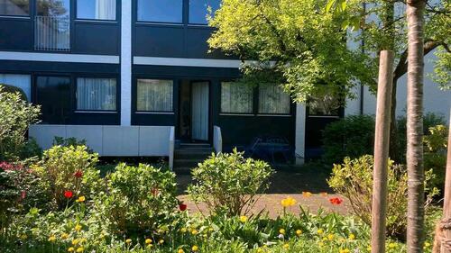 Foto - Befristet: Teilmöblierte 5-Zimmer Wohnung mit Garten und U-Bahn