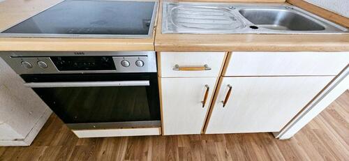 》ZENTRUM 2 ZI WOHNUNG !! - 250,00&nbsp;EUR Kaltmiete, ca.&nbsp; 45,00&nbsp;m&sup2;