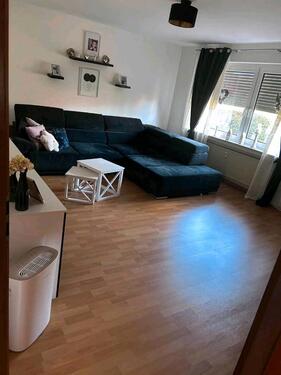 Foto - Mietwohnung 110 m2 mit überdachter Terrasse, 2 PKW Stellplätze