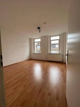 Foto - Helle 2 Zimmer Wohnung mit Balkon in DU - Nähe Landschaftspark