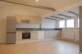 Foto - Bellheim: 2,5-Zimmer Dachgeschoßwohnung mit EBK ! Für den Single oder das Paar !