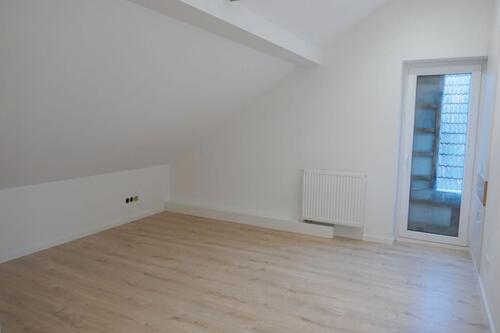 Foto - Dachgeschoßwohnung in Bellheim zur Miete