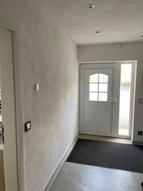 Foto - Erdgeschosswohnung mit Terrasse und Stellplatz