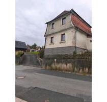 Charmantes Haus mit Potenzial und uneinsehbarem Garten - Kronach
