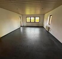 Dreizimmerwohnung mit Terrasse und Einbauküche in Lonsee