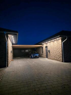 Foto - Moderne DHH mit Wärmepumpe, großer EBK, Carport und Video-Sicherh