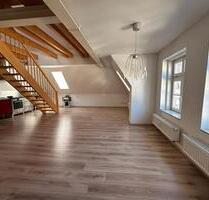 Hochwertig sanierte Studiowohnung mit Galerie im historischen Stadtkern von Coburg