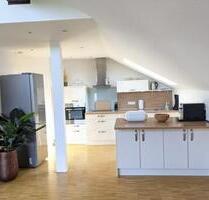 Großzügige 3-Zimmer-Dachgeschosswohnung mit Kaminofen und Stellplatzoption in Schwerte