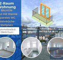 gepflegte 2-Raum Wohnung mit BALKON, Wohnküche, Wanne und Stellplatz in Thum zur Miete