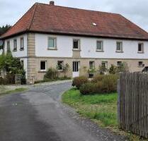 160 qm im 1.OG in idyllischer Lage, Dach ausbaubar mit 100qm - Weidenberg