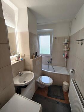 Foto - 2 Zimmer Hochparterre zur Miete in Halle (Saale)