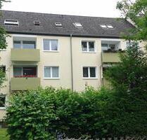 Pattensen Mitte, 3 Zimmer, Küche, Bad, Balkon - Hemmingen