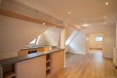 Foto - 2 Zimmer Dachgeschoßwohnung zur Miete in Elmshorn