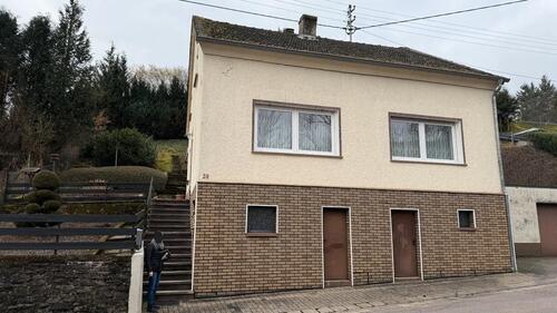 Foto - Einfamilienhaus am Waldrand in ruhiger Lage