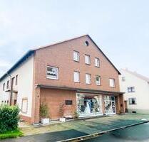 Geräumige Ladenfläche mit Schaufenster bei Duderstadt