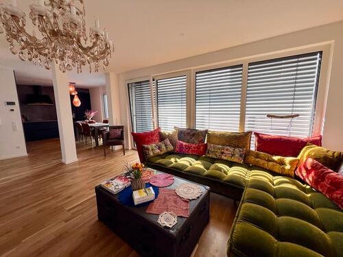 Foto - Luxuriöse, vollmöblierte 2,5-Zimmer-Wohnung zur Miete