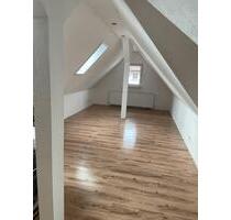 2 Zimmer DG Wohnung Geislingen - 550,00&nbsp;EUR Kaltmiete, ca.&nbsp; 50,00&nbsp;m&sup2; in Geislingen an der Steige (PLZ: 73312)