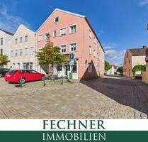 Geräumige 2-Zimmer-Wohnung in älterem Gebäude inmitten des Marktes Kösching, direkt am Marktplatz!
