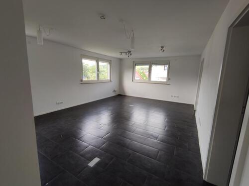 Foto - Moderne 3,5-Zimmer-Bürofläche im Erdgeschoss