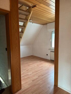 Foto - 1 Zimmer Dachgeschoßwohnung zur Miete in Wiehl