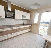 Große 2- Raumwohnung mit Wintergarten und Einbauküche - Eisleben (Lutherstadt)