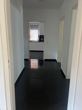 Foto - 4 Zimmer Wohnung ab sofort zu Vermieten