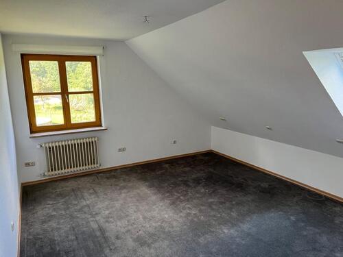 Foto - Etagenwohnung zur Miete in Petersaurach