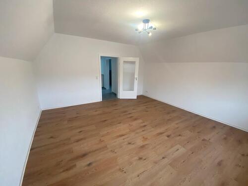 Foto - 2 Zimmer Dachgeschoßwohnung zur Miete in Ellwangen (Jagst)