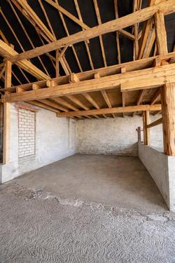 Foto - Stellplatz in einer Scheune - 100,00&nbsp;EUR Miete,