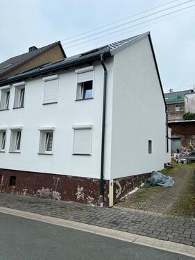 Foto - Doppelhaus Hälfte - 120.000,00&nbsp;EUR Kaufpreis, ca.&nbsp; 130,00&nbsp;m&sup2;