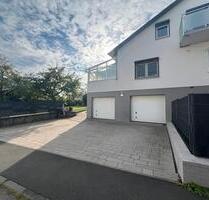 Großzügiges Ein-Zweifamilienhaus in Rodheim-Bieber - Biebertal