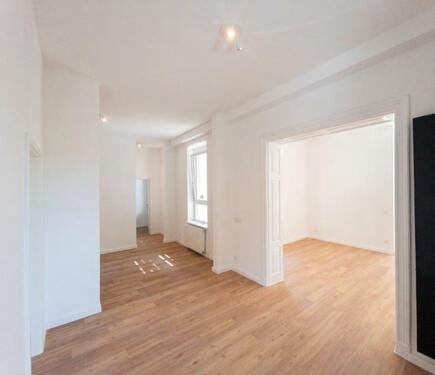 Foto - Großzügige 2,5-Zimmer-Wohnung mit Terrasse