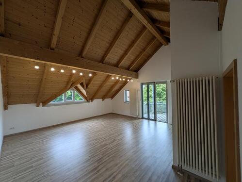 Foto - helle 2-Zimmer-Wohnung in Plattling mit KücheKellerTG-Stellpl.