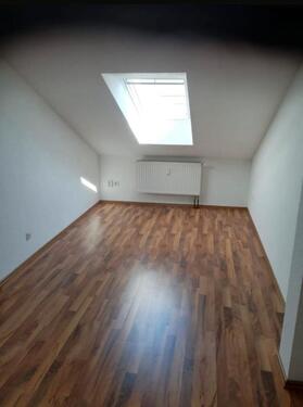 Foto - 2 Zimmer Dachgeschoßwohnung zur Miete in Leipzig