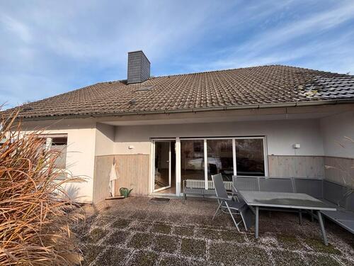 Foto - Großzügiges Einfamilienhaus mit Garten