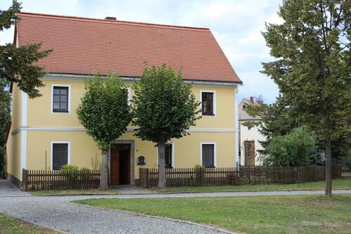 Foto - Charmantes, gepflegtes Einfamilienhaus mit Carport zu vermieten