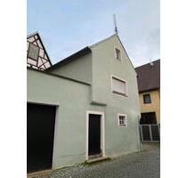 Haus im Altort - 269.000,00&nbsp;EUR Kaufpreis, ca.&nbsp; 160,00&nbsp;m&sup2; in Albertshofen (PLZ: 97320)