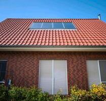 Einfamilienhaus mit Carport Doppelgarage, großem Garten und Pool - Elsteraue