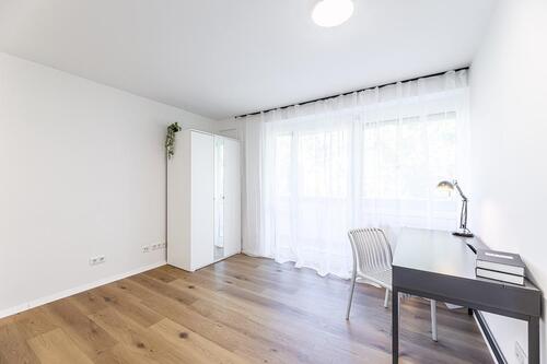 Foto - 3 WG-Zimmer in einer frisch sanierten Wohnung im Saturnweg